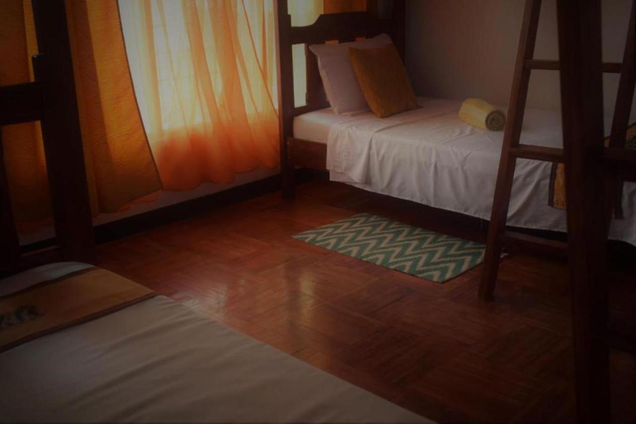 Lajuela Bnb & Hostel Alajuela Eksteriør bilde